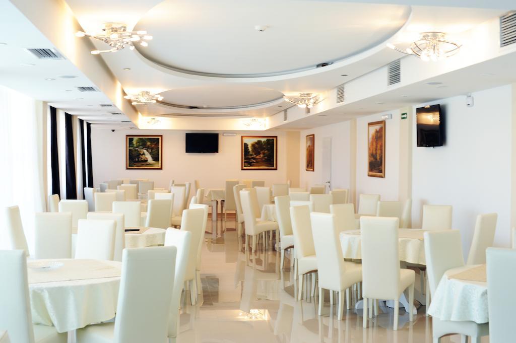 Garni Hotel Crystal Ice Ni Eksteriør billede