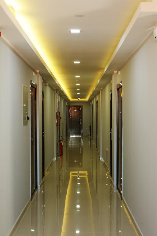 Garni Hotel Crystal Ice Ni Eksteriør billede
